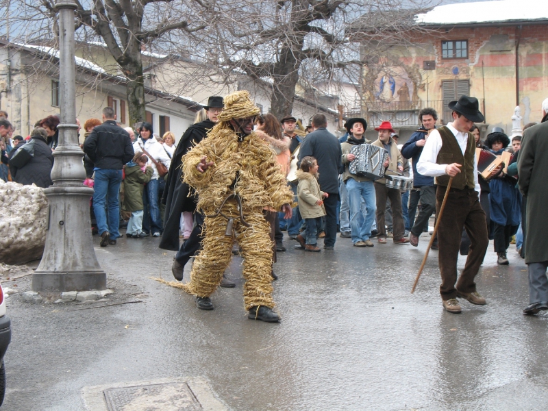 Passeggiata_orso